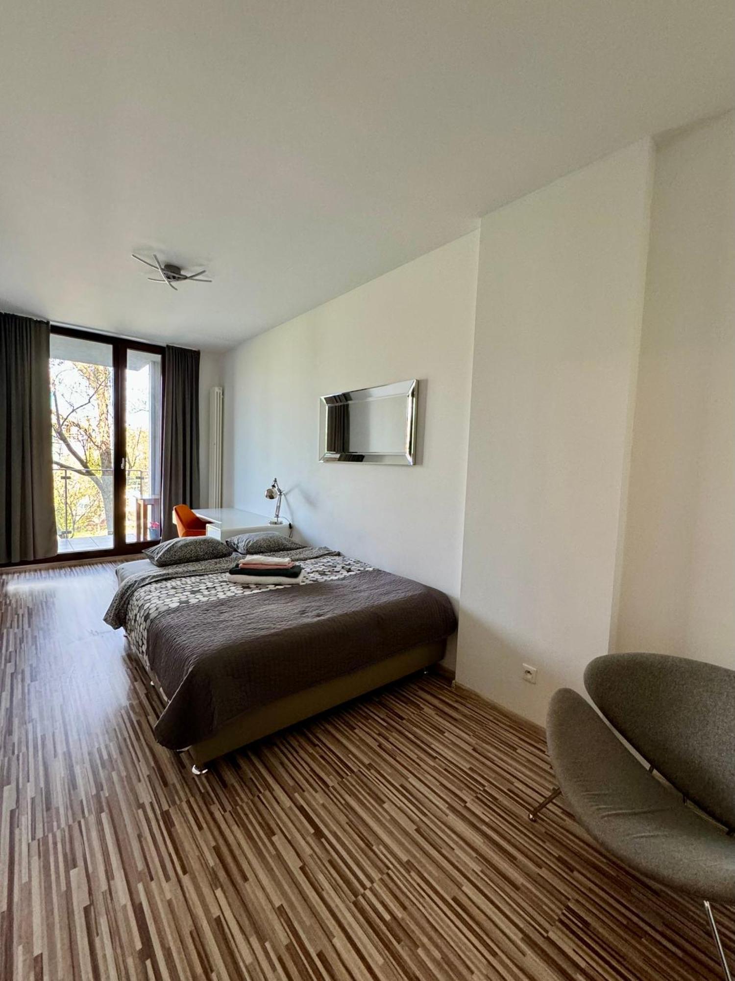 Two Rooms Apartment Triton Park Varsó Kültér fotó